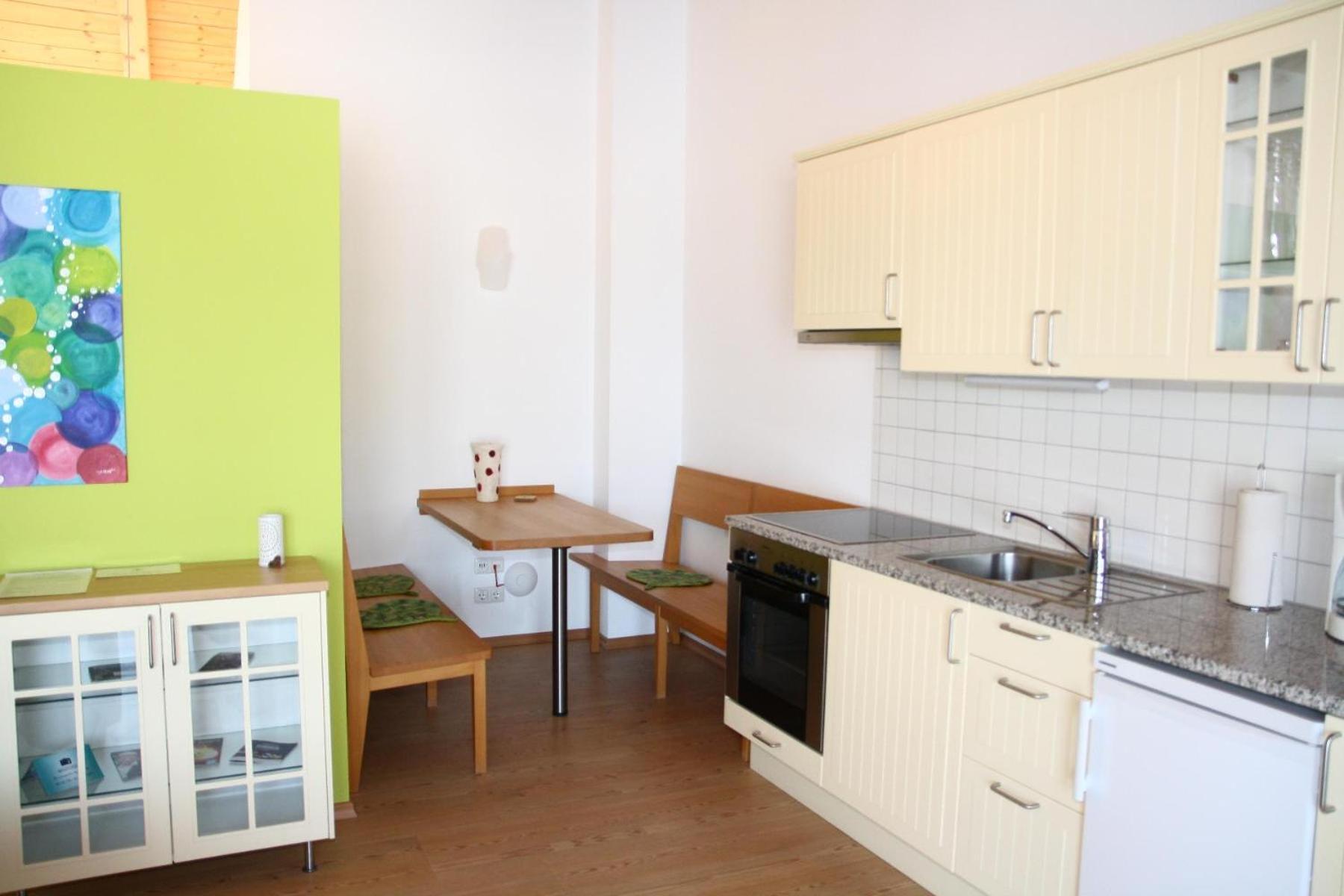 Lindenhaus Hotel Цвизел Екстериор снимка