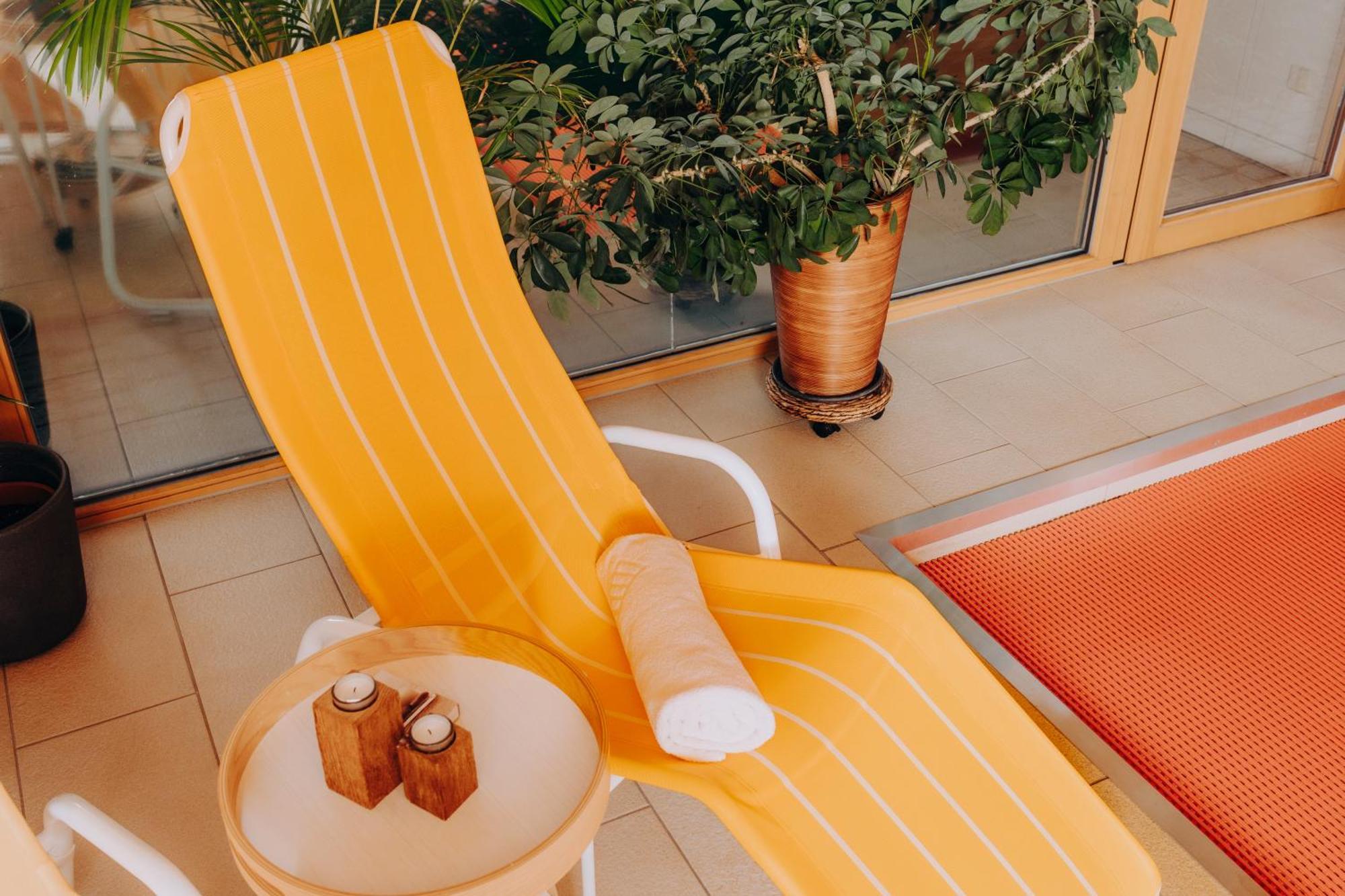 Lindenhaus Hotel Цвизел Екстериор снимка